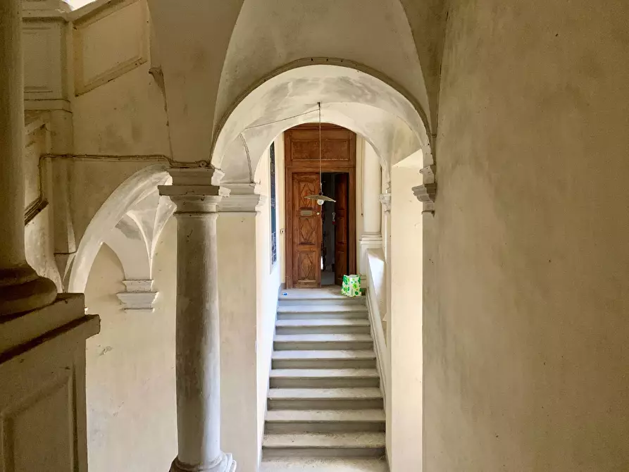 Immagine 14 di Palazzo in vendita  in Via Giolitti 4 a Mondovì