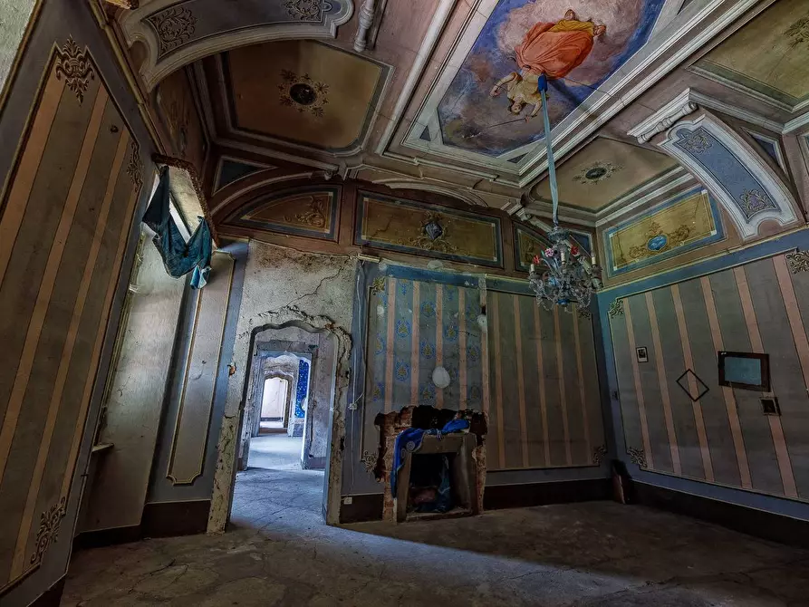 Immagine 9 di Palazzo in vendita  in Via Giolitti 4 a Mondovì