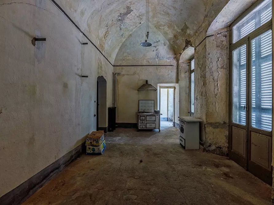 Immagine 52 di Palazzo in vendita  in Via Giolitti 4 a Mondovì