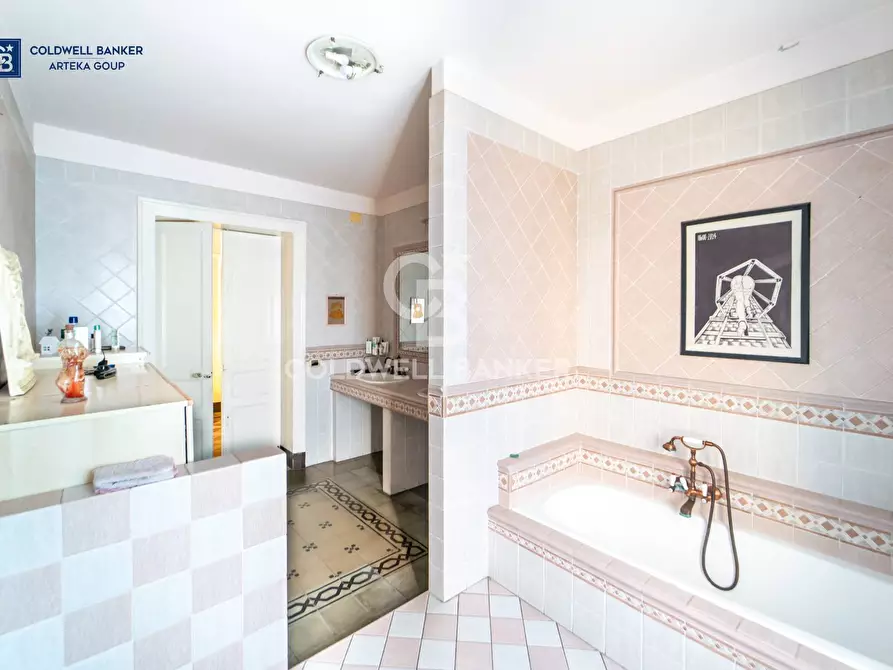 Immagine 23 di Appartamento in vendita  in piazza Indirizzo 2 a Acireale