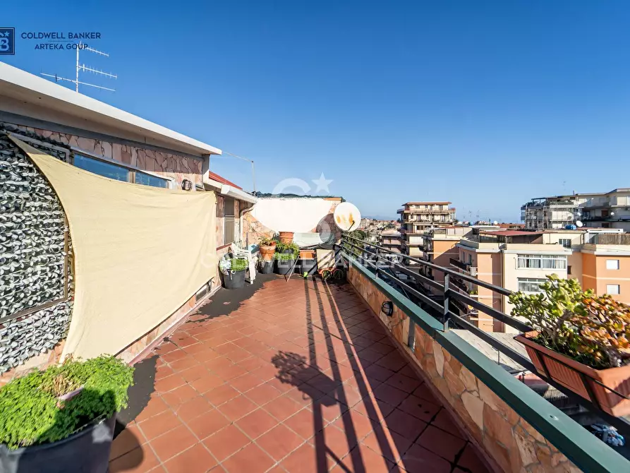 Immagine 31 di Appartamento in vendita  in VIA NINO MARTOGLIO 14 a Acireale