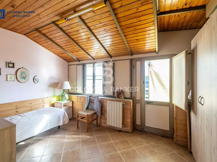 Immagine 41 di Appartamento in vendita  in VIA NINO MARTOGLIO 14 a Acireale