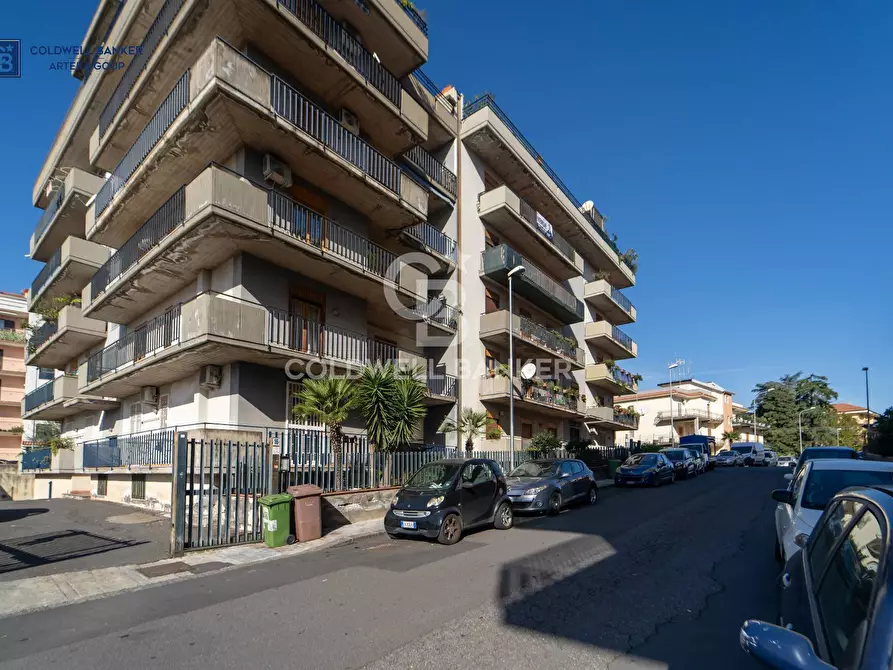 Immagine 49 di Appartamento in vendita  in VIA NINO MARTOGLIO 14 a Acireale