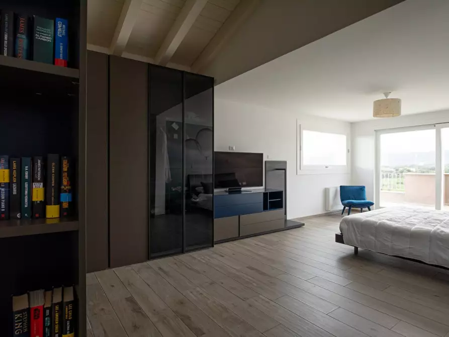 Immagine 23 di Attico in vendita  in via ada negri a Olbia