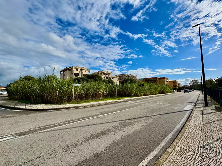 Immagine 8 di Terreno residenziale in vendita  in Nuovo Ospedale a Olbia