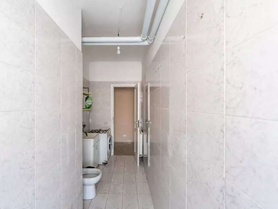 Immagine 17 di Appartamento in vendita  in Viale Delle Olimpiadi 12 a Catania