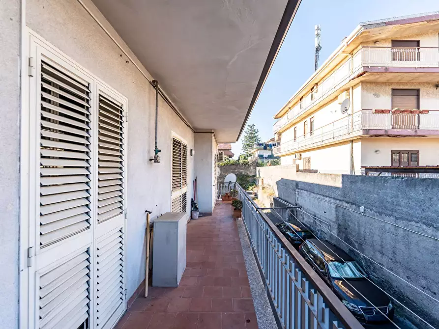 Immagine 23 di Appartamento in vendita  in Viale Delle Olimpiadi 12 a Catania