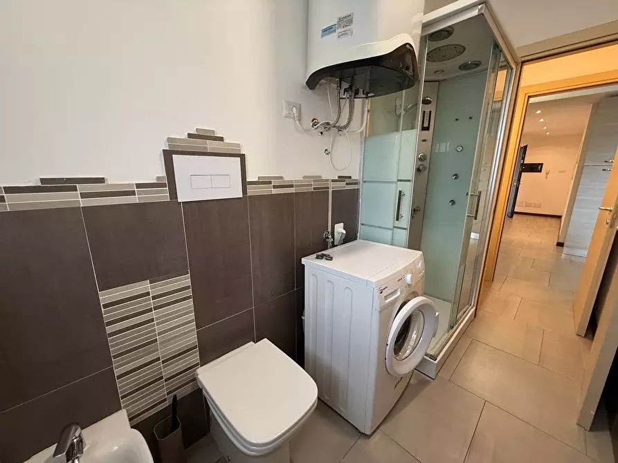 Immagine 11 di Appartamento in vendita  in Corso Umberto i 183 a Olbia