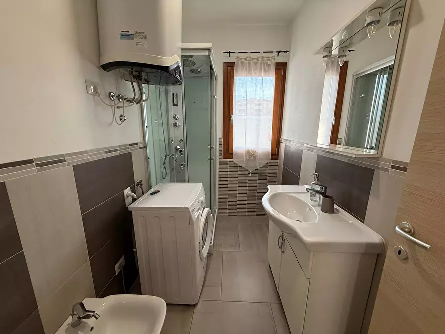 Immagine 10 di Appartamento in vendita  in Corso Umberto i 183 a Olbia