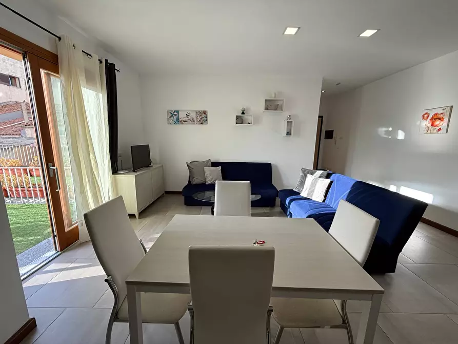 Immagine 11 di Appartamento in vendita  in Corso Umberto i 183 a Olbia