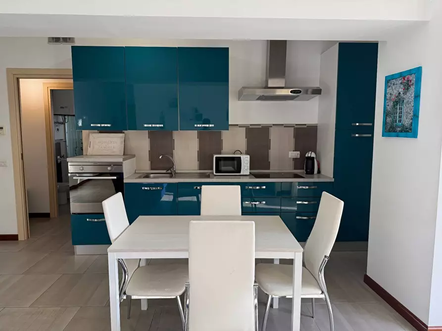 Immagine 12 di Appartamento in vendita  in Corso Umberto i 183 a Olbia