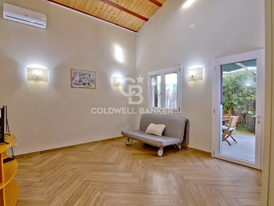 Immagine 23 di Villa in vendita  in Traversa di Via Marconi a Campo Nell'elba