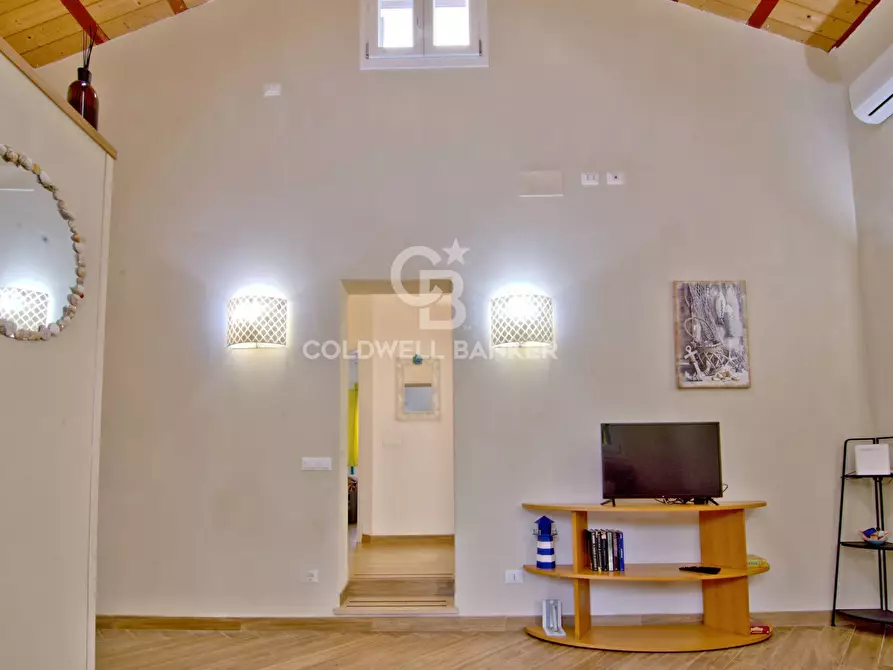 Immagine 26 di Villa in vendita  in Traversa di Via Marconi a Campo Nell'elba