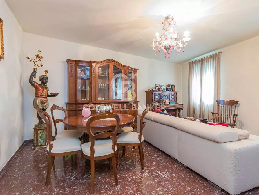 Immagine 8 di Appartamento in vendita  in Ponte Delle Cannaregio - Guglie 1534 a Venezia