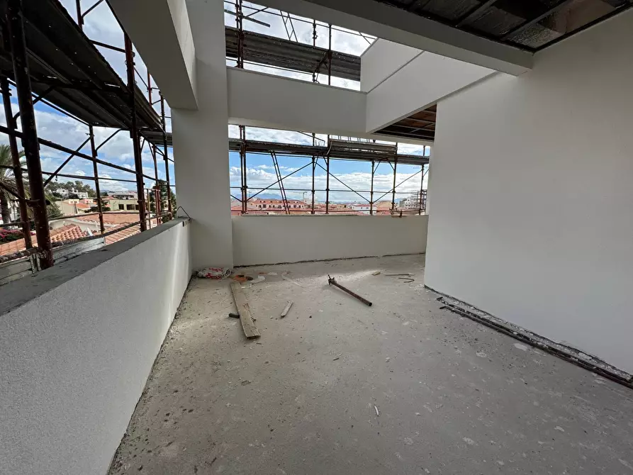Immagine 18 di Appartamento in vendita  in Via Vela a Olbia