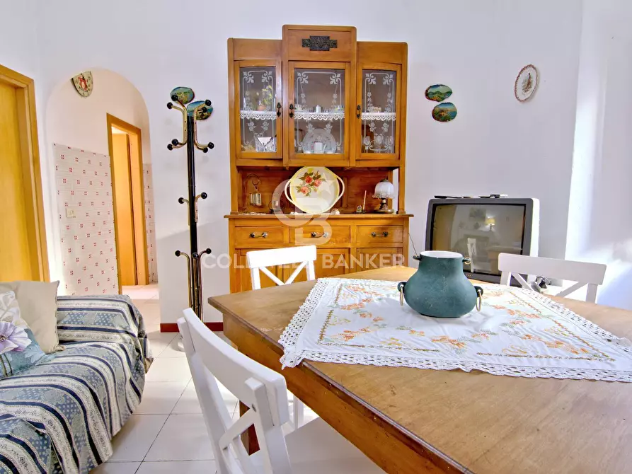 Immagine 4 di Appartamento in vendita  in Via del Brunello a Campo Nell'elba