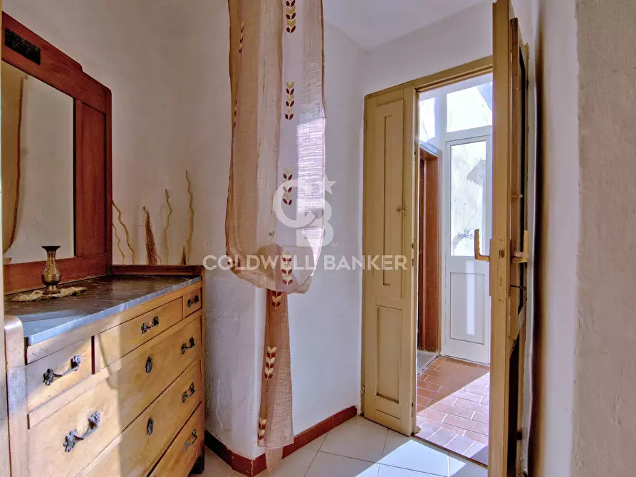 Immagine 14 di Appartamento in vendita  in Via del Brunello a Campo Nell'elba