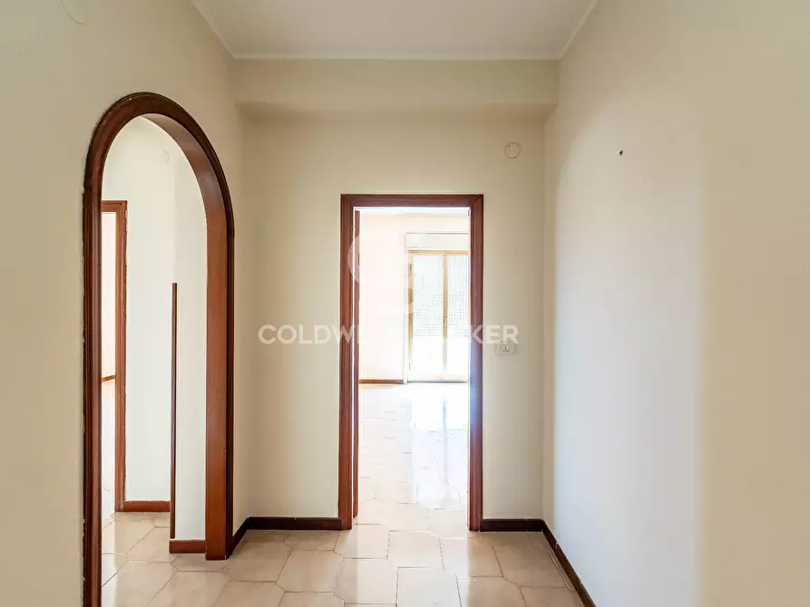 Immagine 11 di Appartamento in vendita  in Via Santa Maria Del Sangue 5/7 a Aci Catena