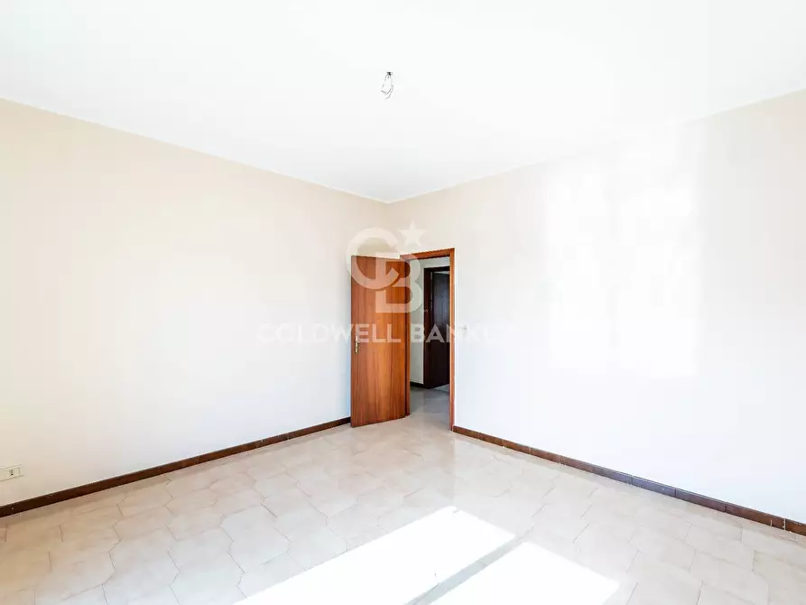 Immagine 22 di Appartamento in vendita  in Via Santa Maria Del Sangue 5/7 a Aci Catena