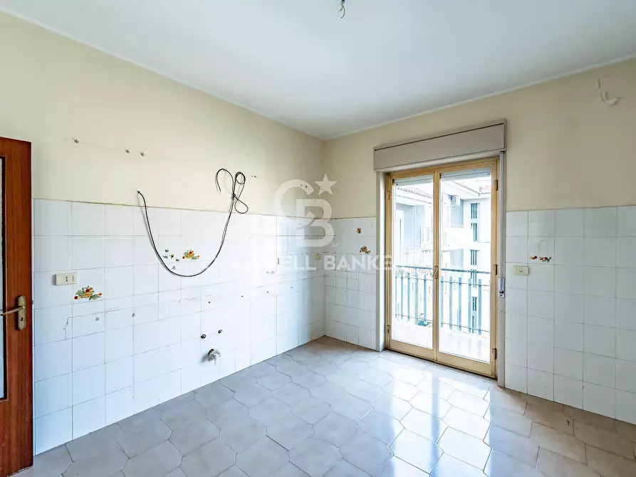 Immagine 25 di Appartamento in vendita  in Via Santa Maria Del Sangue 5/7 a Aci Catena