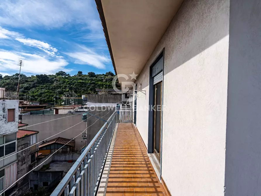 Immagine 6 di Appartamento in vendita  in Via Santa Maria Del Sangue 5/7 a Aci Catena