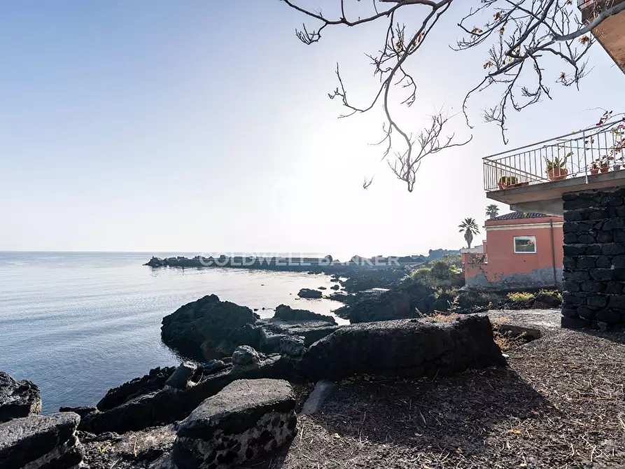 Immagine 1 di Appartamento in vendita  in Via Porpetto 158/A a Acireale