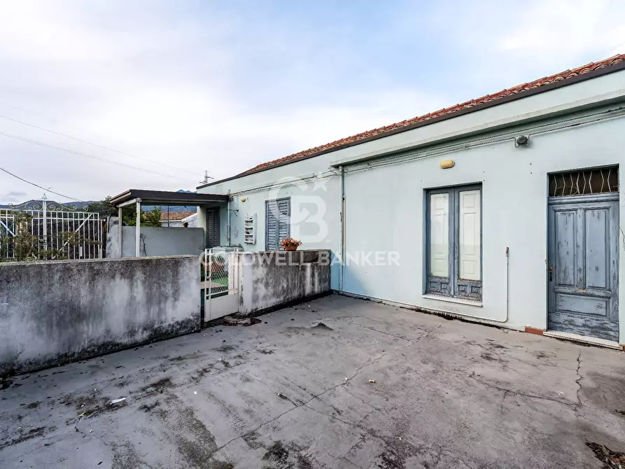 Immagine 21 di Casa indipendente in vendita  in Via Torretta 24-26-28 a Acireale