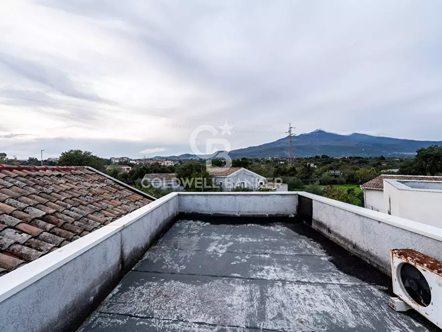 Immagine 77 di Casa indipendente in vendita  in Via Torretta 24-26-28 a Acireale