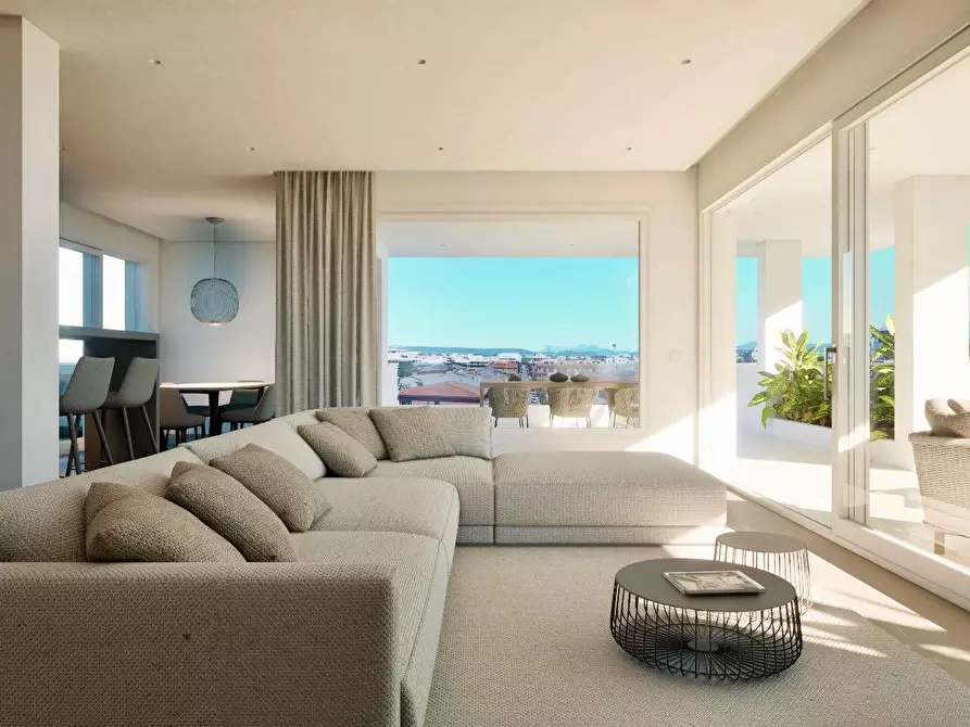 Immagine 7 di Appartamento in vendita  in Via Vela a Olbia