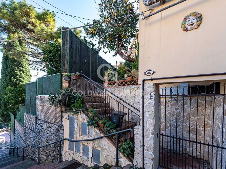Immagine 20 di Appartamento in vendita  in Salita Branco 4 a Taormina