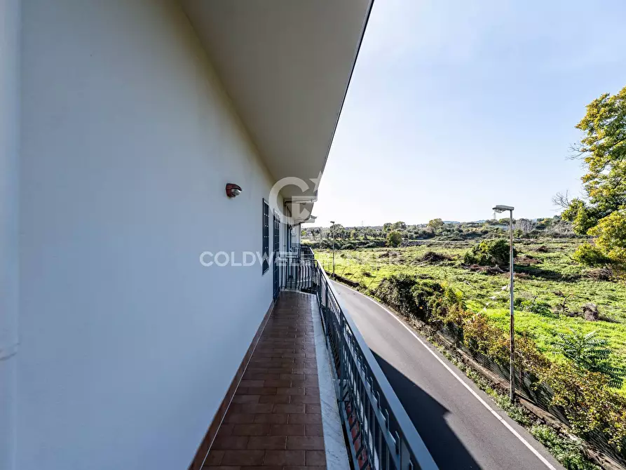 Immagine 22 di Appartamento in vendita  in via Ispica 50 a Acireale