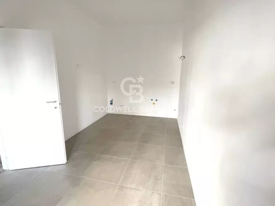 Immagine 12 di Appartamento in affitto  in Via Bevagna a Roma