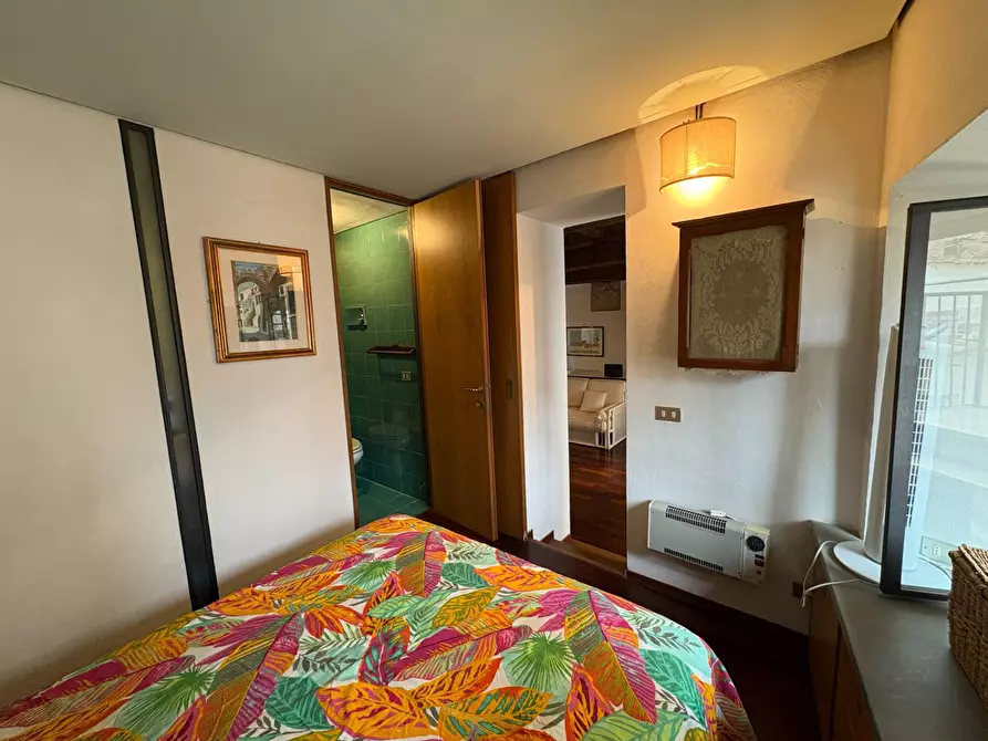 Immagine 17 di Appartamento in vendita  in via Giuseppe Garibaldi 22 a Roma