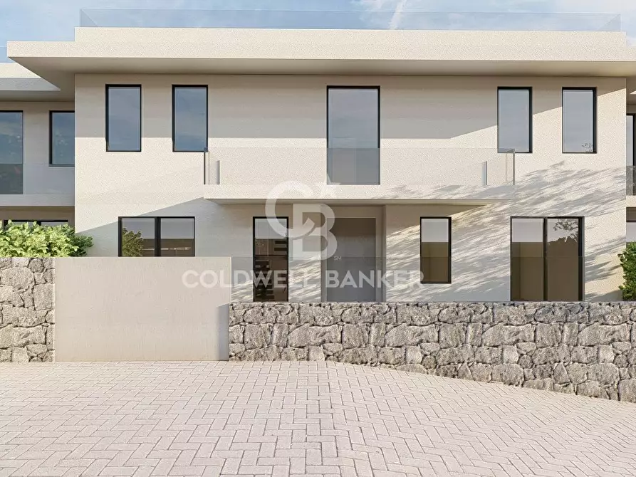 Immagine 2 di Villa in vendita  in Via Luigi Pirandello a San Gregorio Di Catania