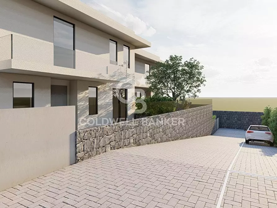 Immagine 3 di Villa in vendita  in Via Luigi Pirandello a San Gregorio Di Catania