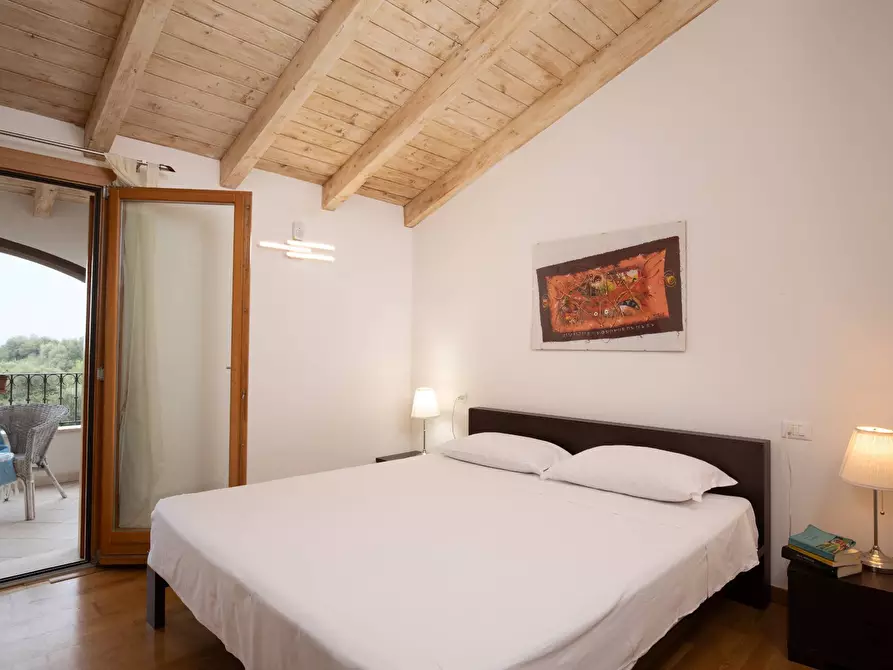 Immagine 11 di Villetta a schiera in vendita  in Via Santa Monica 7/A a Olbia