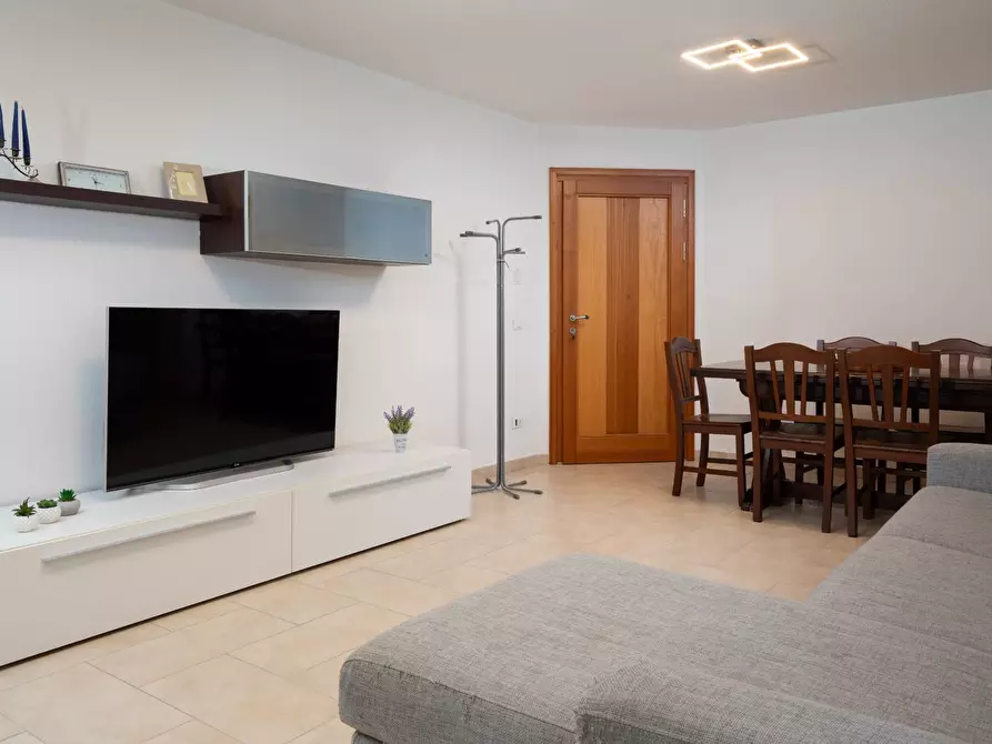 Immagine 9 di Villetta a schiera in vendita  in Via Santa Monica 7/A a Olbia