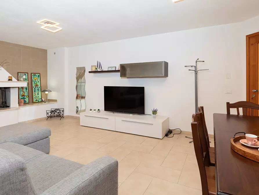 Immagine 8 di Villetta a schiera in vendita  in Via Santa Monica 7/A a Olbia