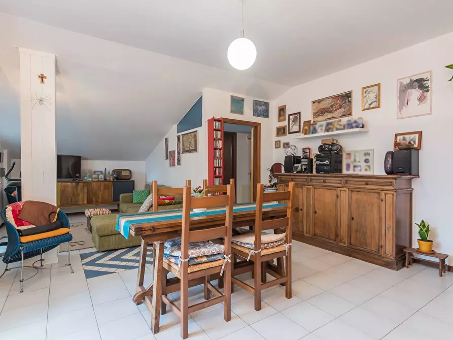 Immagine 1 di Appartamento in vendita  in Via Viole a Cattolica