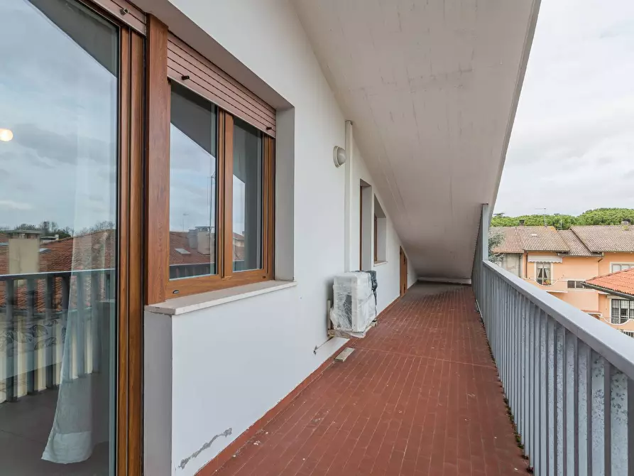 Immagine 24 di Appartamento in vendita  in Via Viole a Cattolica