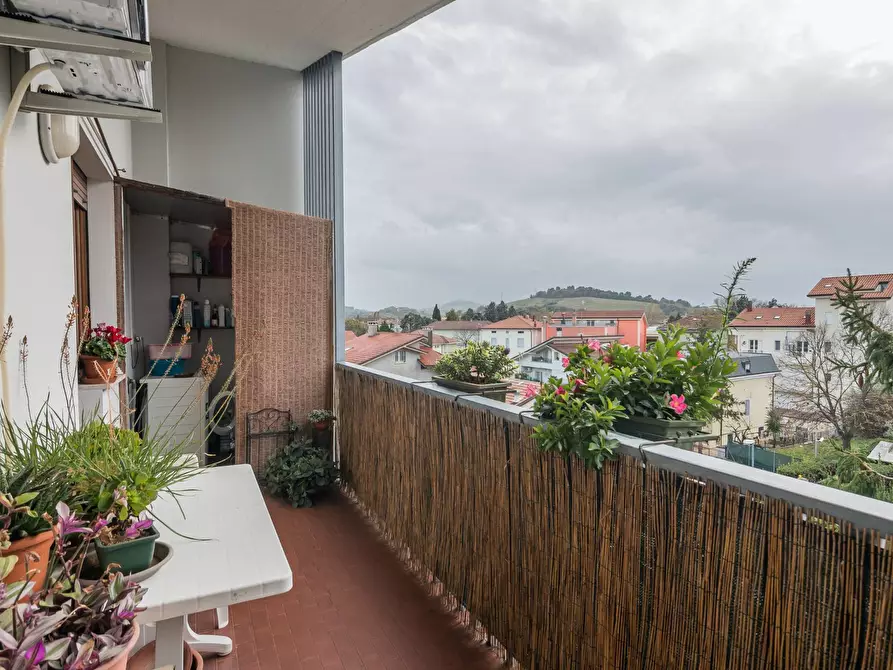 Immagine 10 di Appartamento in vendita  in Via Viole a Cattolica