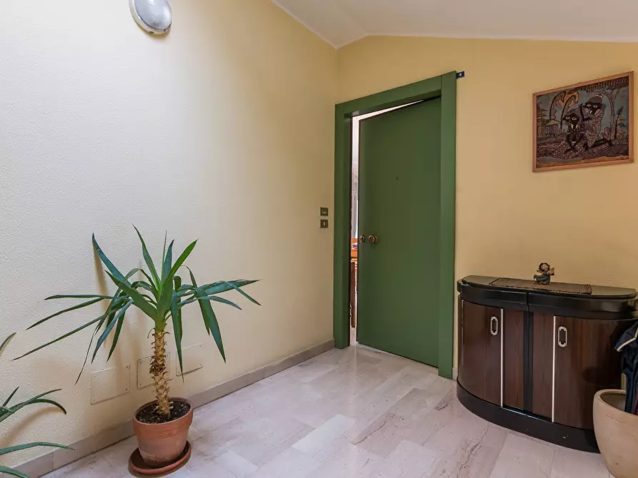 Immagine 32 di Appartamento in vendita  in Via Viole a Cattolica