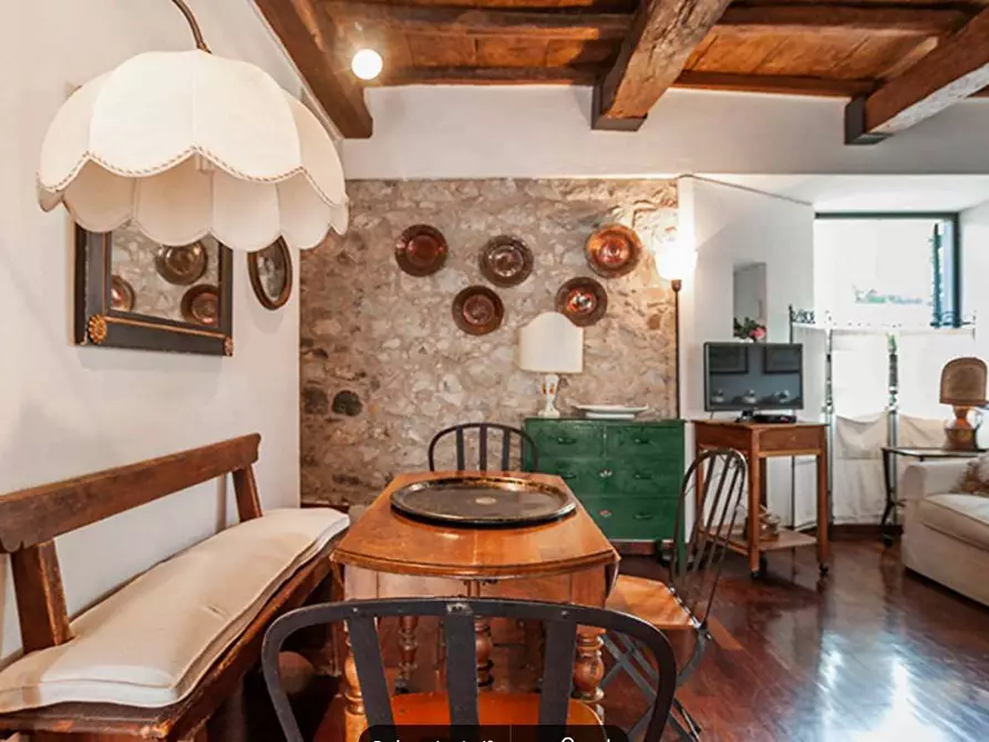 Immagine 5 di Appartamento in vendita  in via Giuseppe Garibaldi 22 a Roma