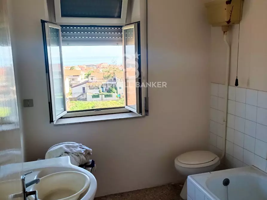 Immagine 8 di Appartamento in vendita  in VIA SILVIO PELLICO 25 a Giarre