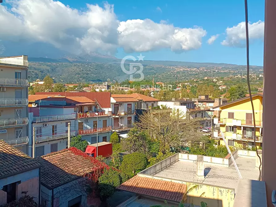 Immagine 9 di Appartamento in vendita  in VIA SILVIO PELLICO 25 a Giarre