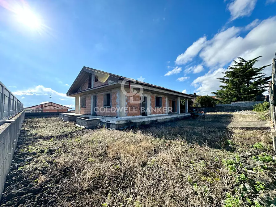 Immagine 21 di Villa in vendita  in Via Villafranca 28 a Gravina Di Catania