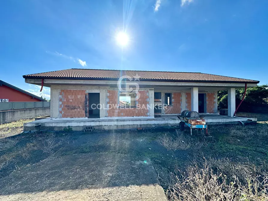 Immagine 22 di Villa in vendita  in Via Villafranca 28 a Gravina Di Catania