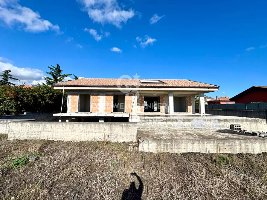 Immagine 25 di Villa in vendita  in Via Villafranca 28 a Gravina Di Catania