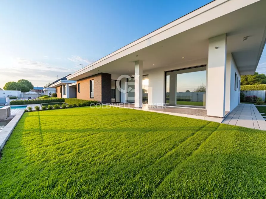 Immagine 1 di Villa in vendita  in Via Villafranca 28 a Gravina Di Catania