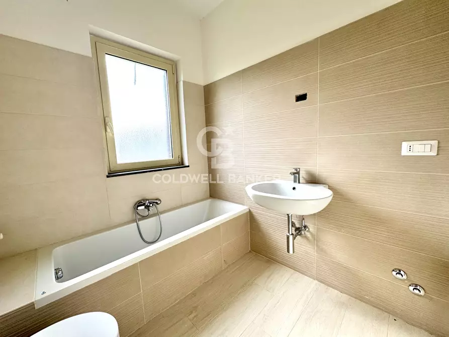 Immagine 13 di Appartamento in vendita  in Via Gorizia 22 a Viagrande